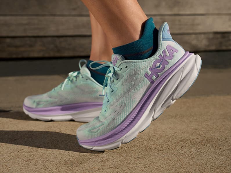 Too Much Cushion Kills Your Stride? The Paradox of Ultra-Cushioned Running Shoes